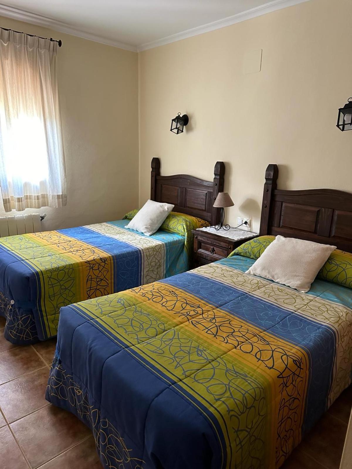 Casas Rurales Cerro Lobo Yeste Eksteriør billede
