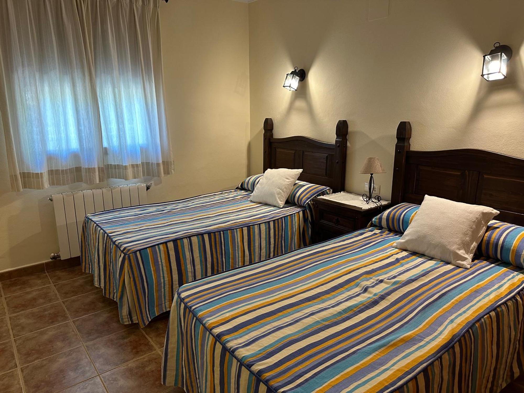 Casas Rurales Cerro Lobo Yeste Eksteriør billede